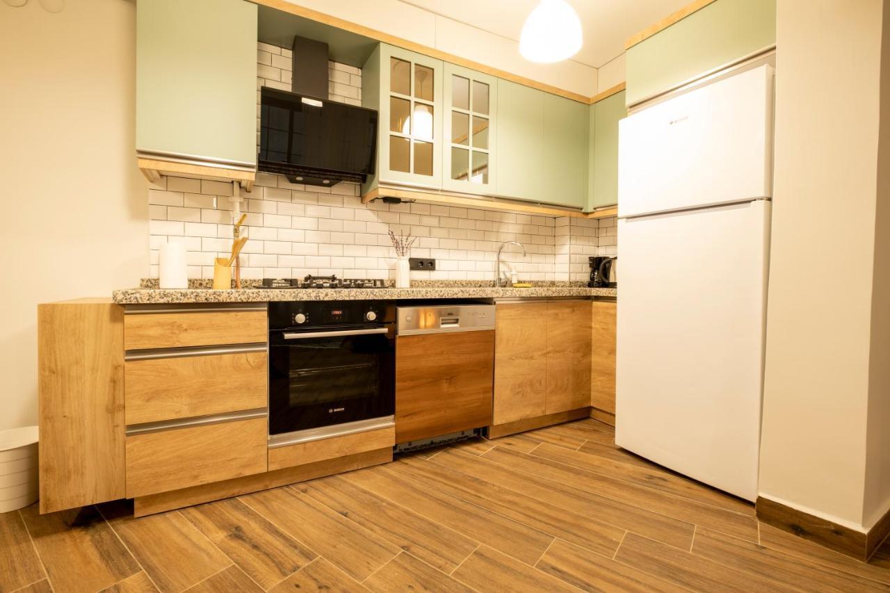 イスタンブールSpacious And Comfy 2Br In The Heart Of Cihangirアパートメント エクステリア 写真